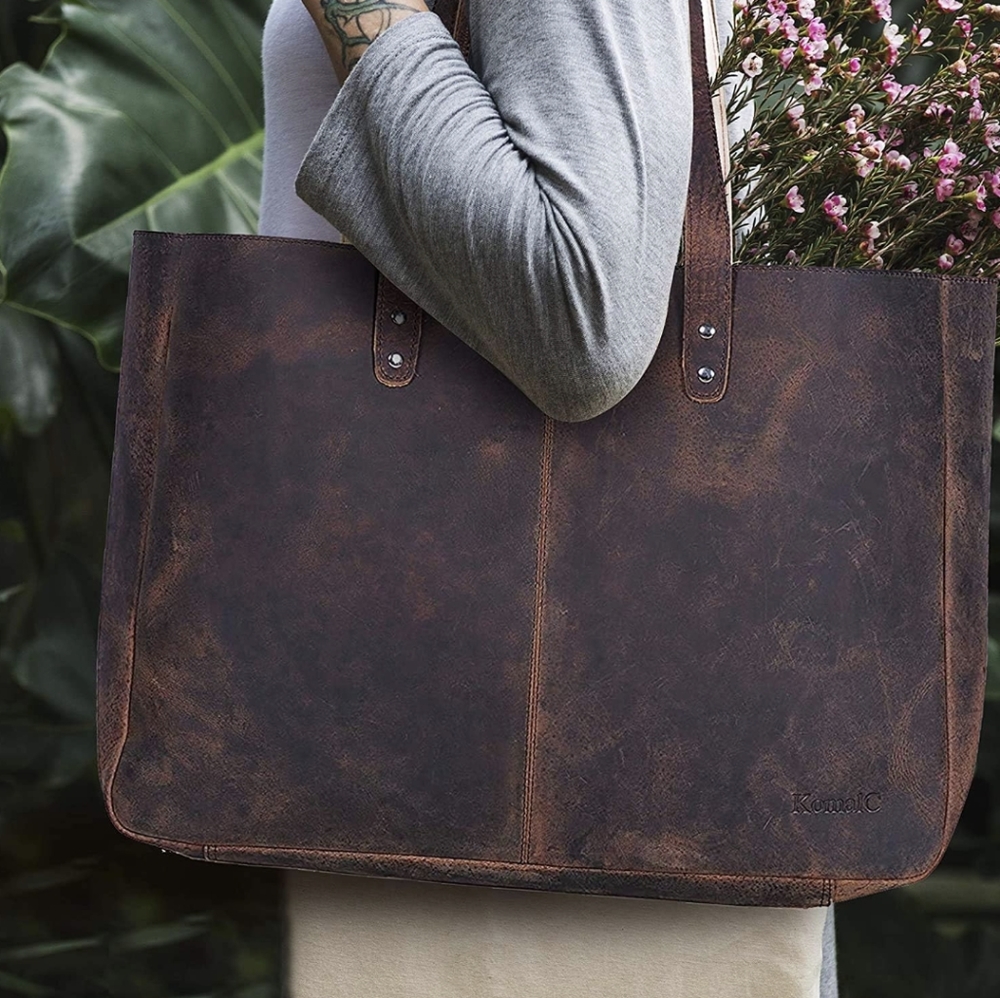 Beautiful leather tote bag